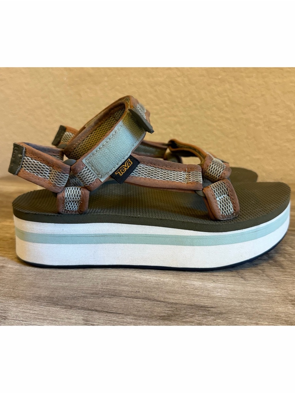 Teva Flatform Universal Sandals